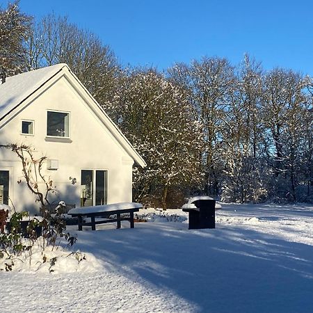 Вилла Skont Hus Pa Landet Taet Pa Billund Гиве Экстерьер фото